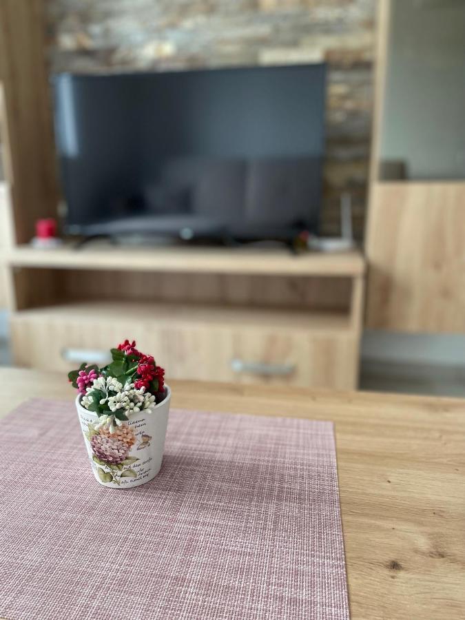 Kraljevi Konaci -Apartmani Bajka Kopaonik Bagian luar foto